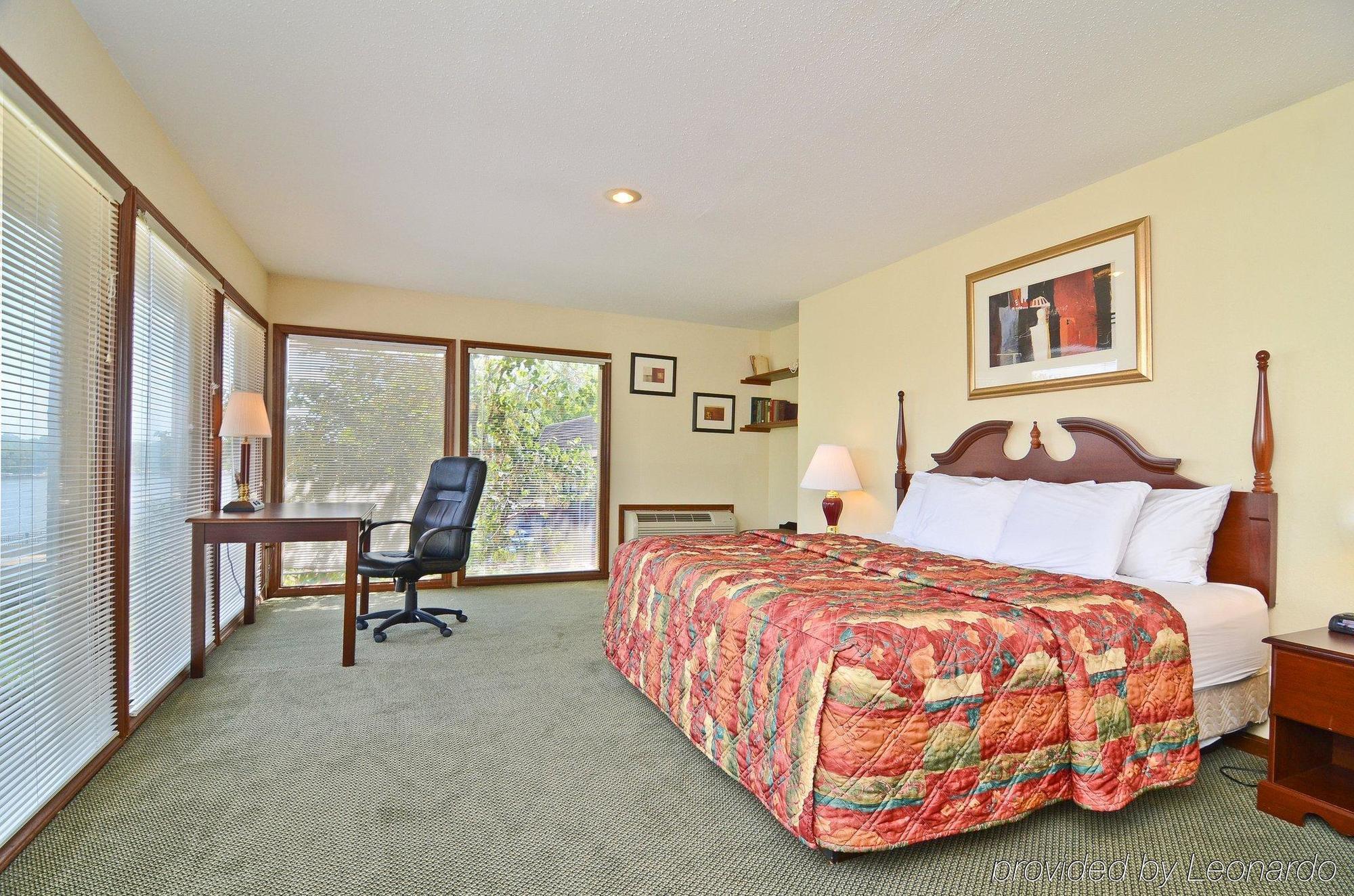 Hotel Lakeview Lake St. Louis